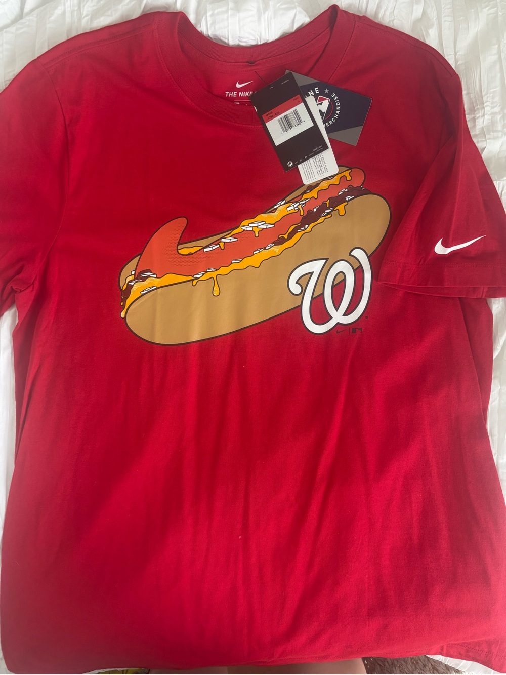 NWT Nike Men’s Washing Nationals Short Sleeve Tee with Hot Dog Graphic Logo